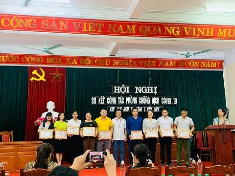 Trường mầm non Kim Lan tham dự Hội nghị sơ kết công tác phòng chống dịch Covid 19